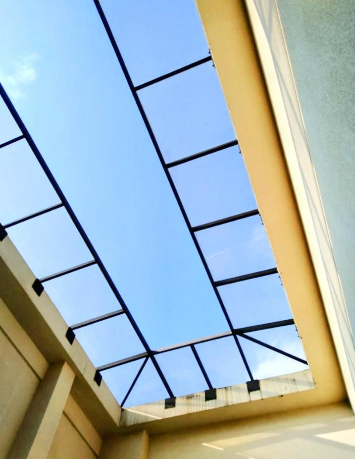 Luxxor Premiere Faria Lima - On The Sky Line - King Duplex Studio Veranda - Executive Class - Red Velvet Edition