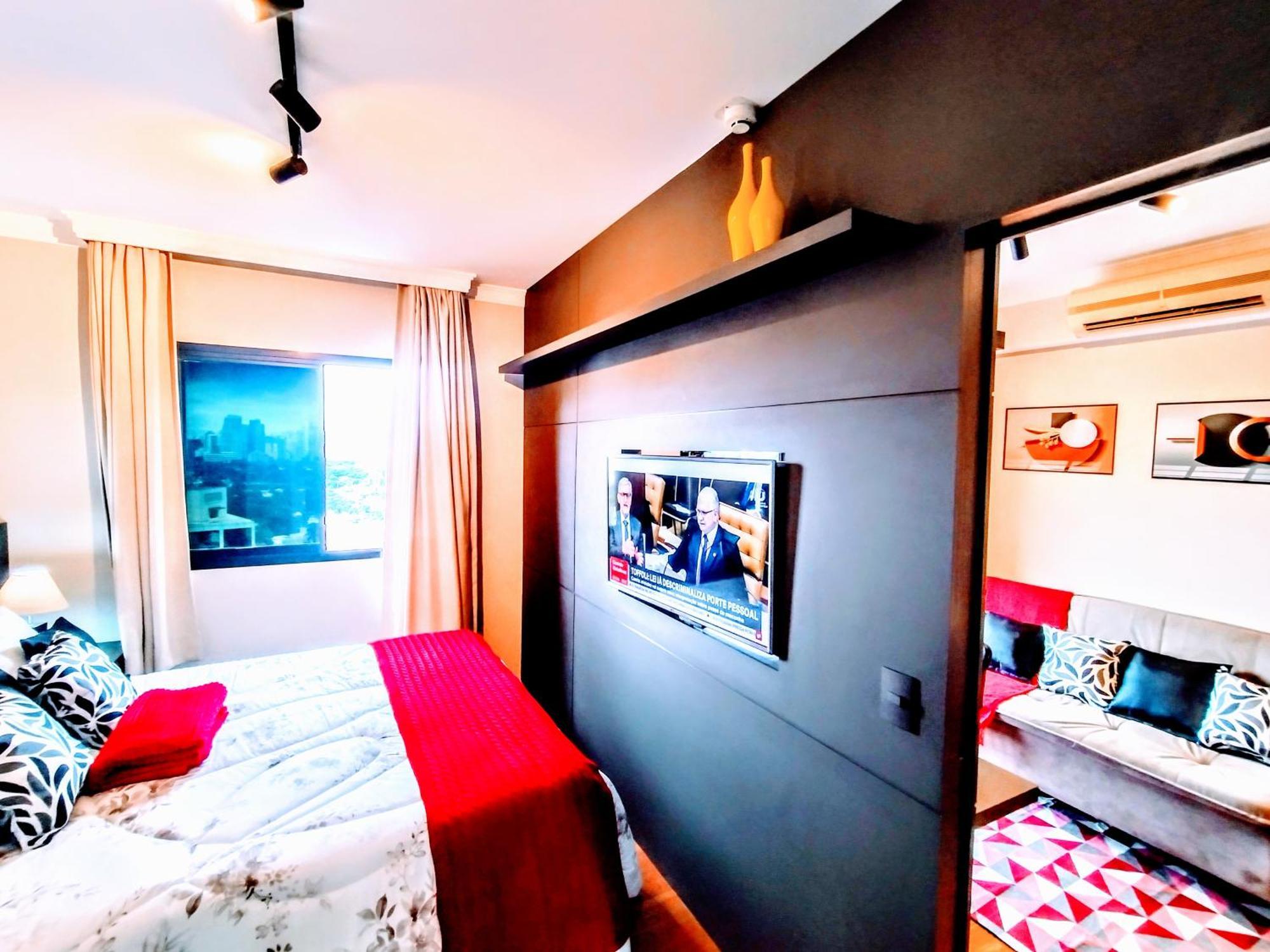 Hotel Luxxor Premiere Faria Lima - On The Sky Line - King Duplex Studio Veranda - Executive Class - Red Velvet Edition 5*