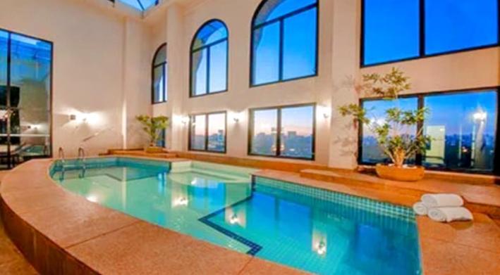 Luxxor Premiere Faria Lima - On The Sky Line - King Duplex Studio Veranda - Executive Class - Red Velvet Edition Hotel